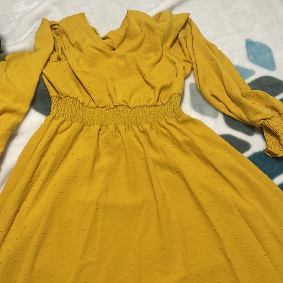 Shein yellow dress - Picture 3 of 6